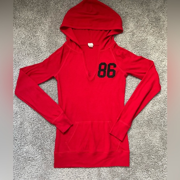 Victoria’s Secret PINK Red Thermal set - Picture 3 of 6